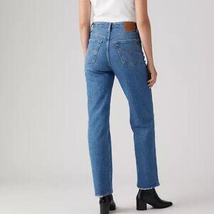 Levi's Ribcage Straight size 28 Medium Wash